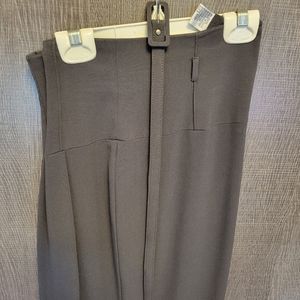 High waist pleated trouser